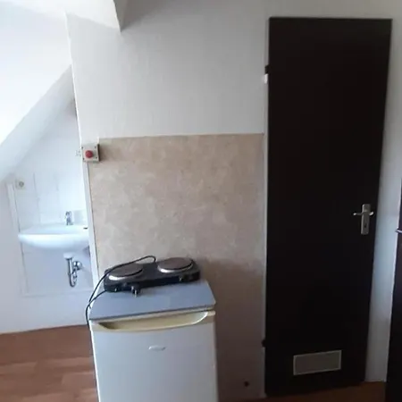 Hostel Budget Allach Apartmenthostel Eve 74 *