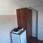 2-rent Group Eve74 Hostal *