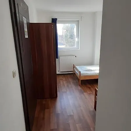 Auberge de jeunesse 2-rent Group Eve74