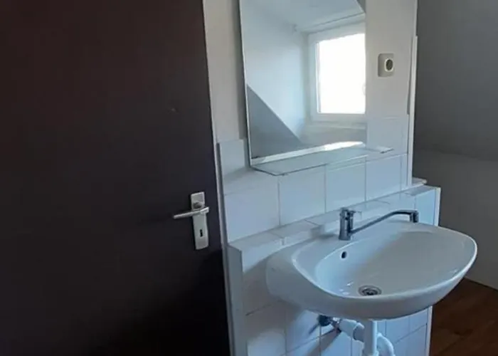 2-rent Group Eve74 Hostel