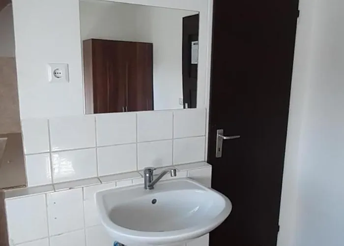 2-rent Group Eve74 Hostel *