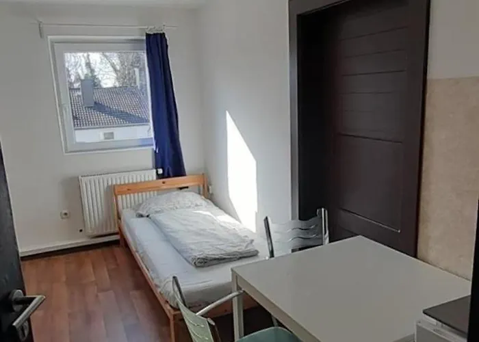 Vandrerhjem 2-rent Group Eve74 München