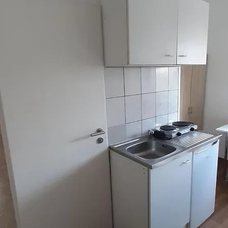 Hostal Budget Allach Apartmenthostel Eve 74 Múnich